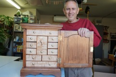 spice-box-by-Earle-Smith
